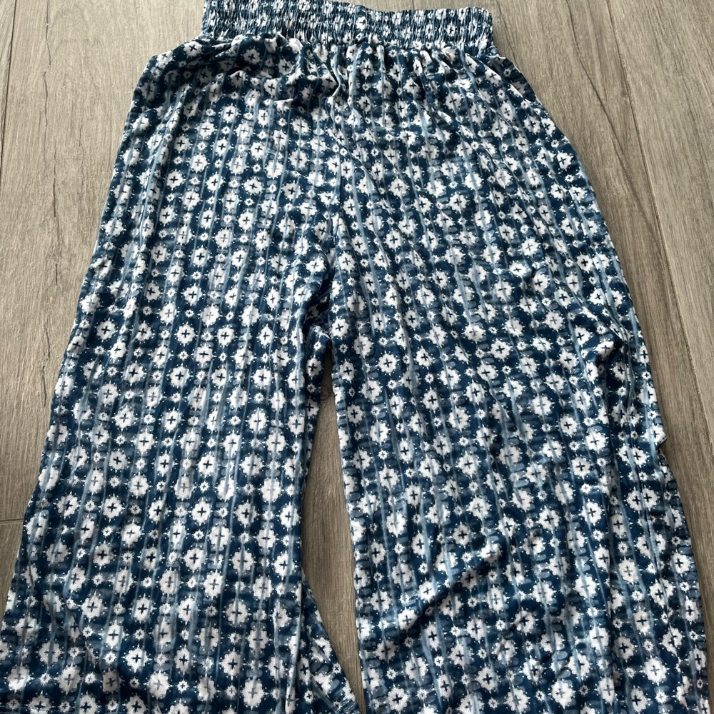 Blue and White Patterned Pants